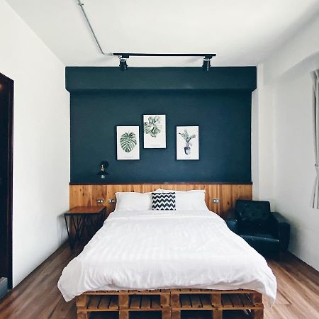 Mutter Apartment Тайнан Екстериор снимка