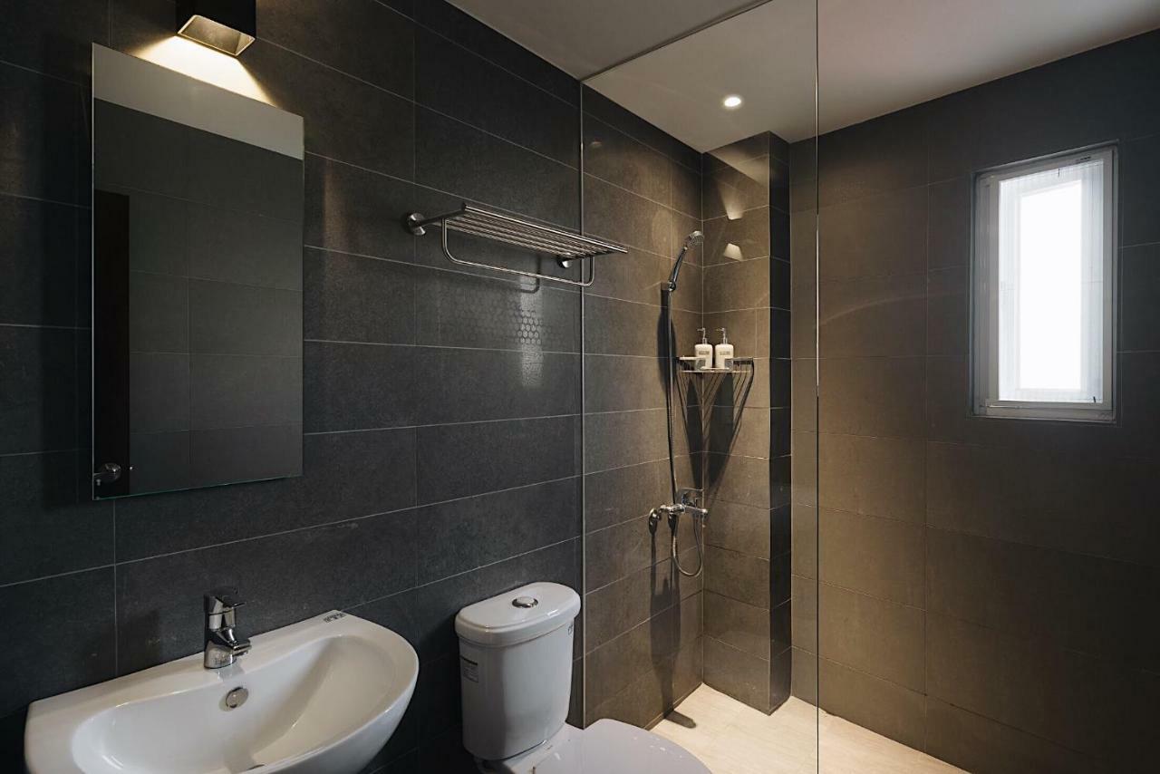 Mutter Apartment Тайнан Екстериор снимка